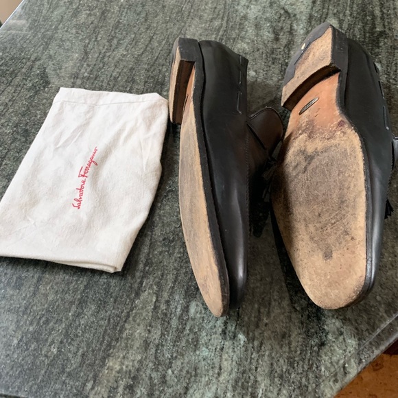 Salvatore Ferragamo Gorgeous Tassel Loafer - Picture 3 of 7